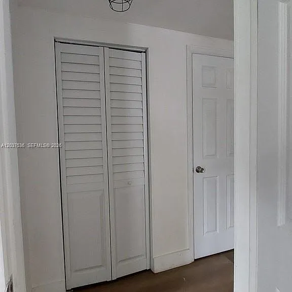 6151 SW 35th St #1 — Photo 14