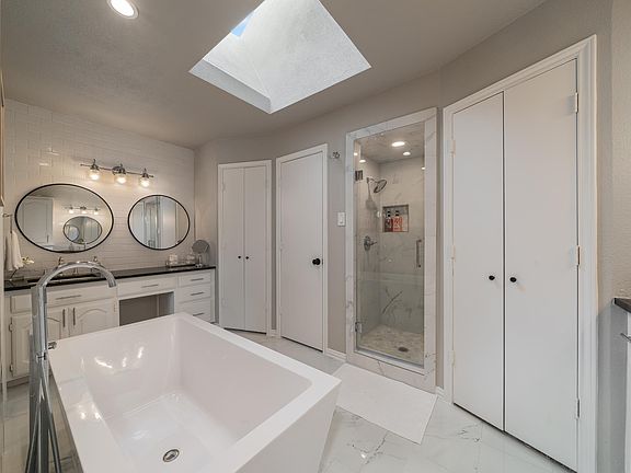 5th image of 2314 Heatherwoods Way