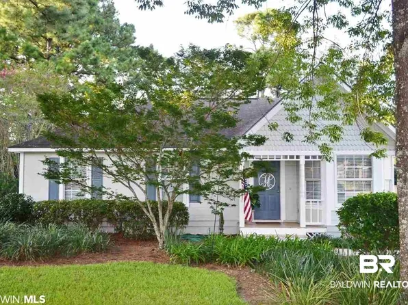 621 Morphy Ave, Fairhope, AL 36532