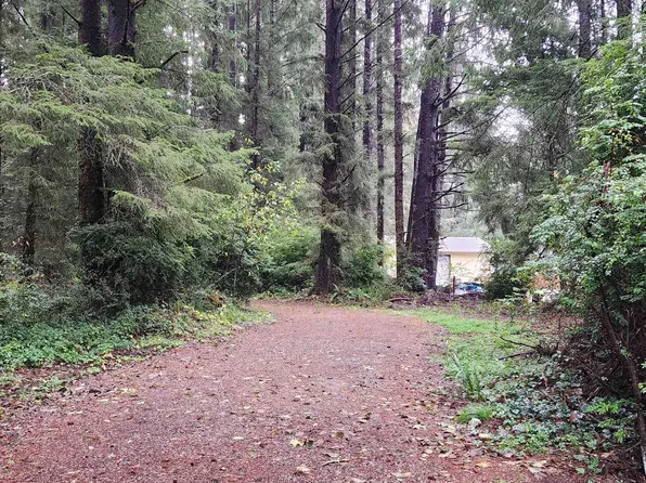 800 Gale Way, Crescent City, CA 95531