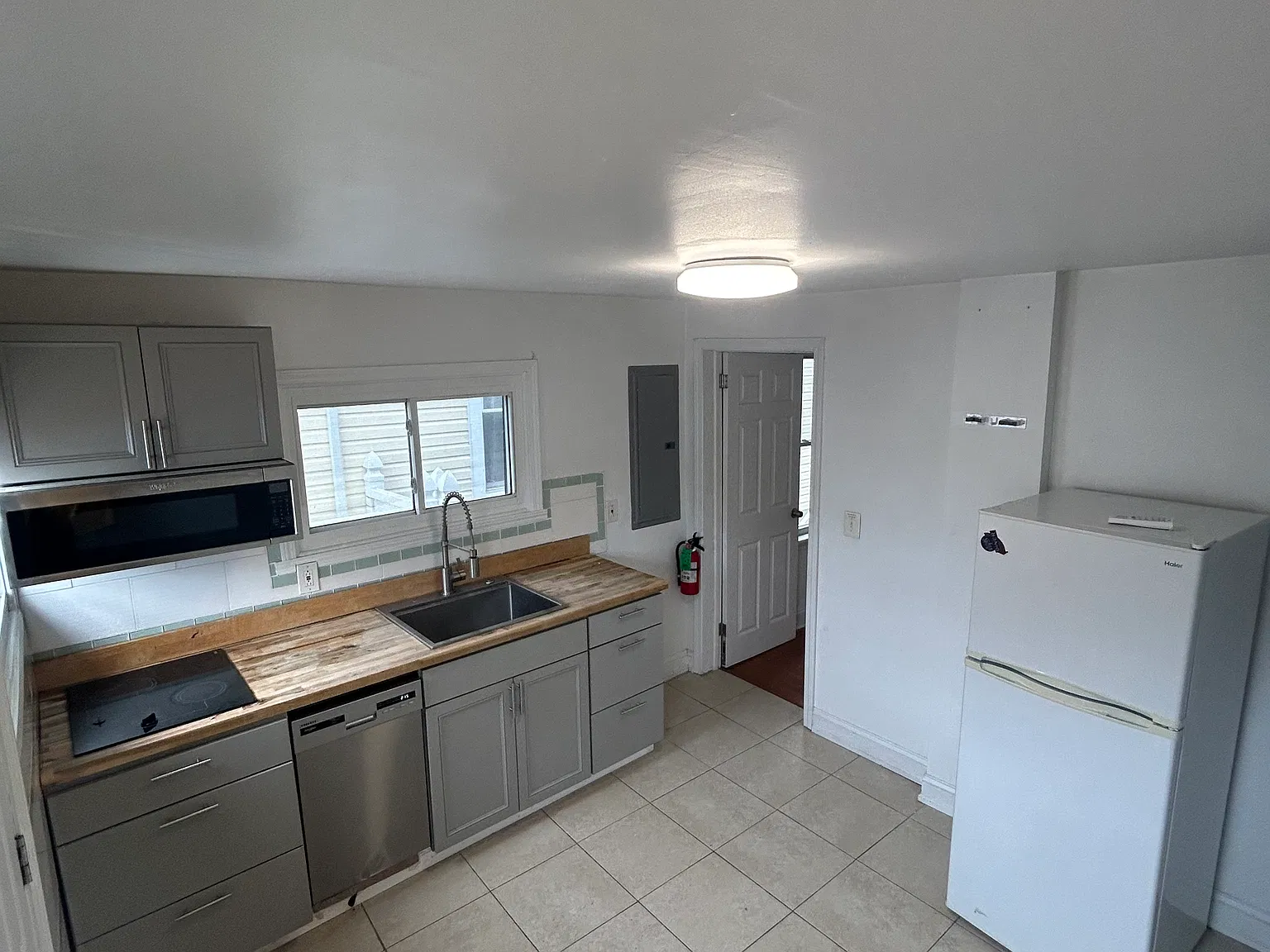 1 bed, 700 sqft, $1,750 — Photo 4