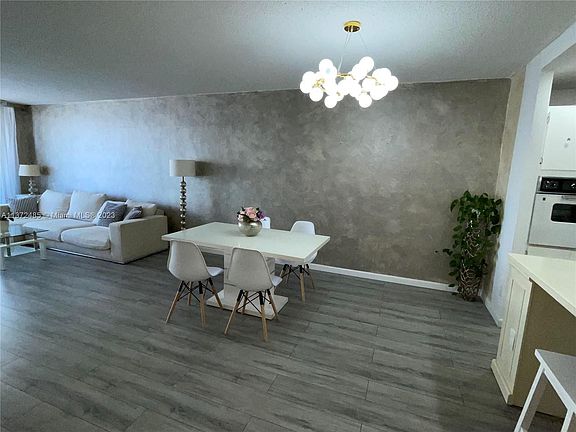 4th image of 19380 Collins Ave APT 501