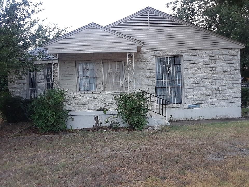 1st image of 2112 E Illinois Ave