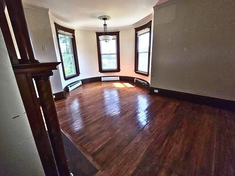 659 Southbridge St #2 — Photo 5