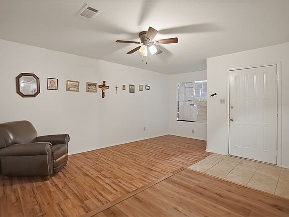 2nd image of 1307 Amy St