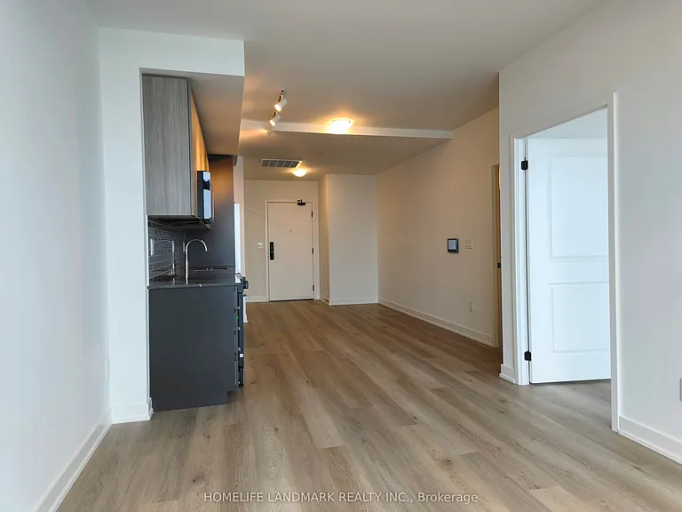2075 Lakeshore Rd #2205 — Photo 7