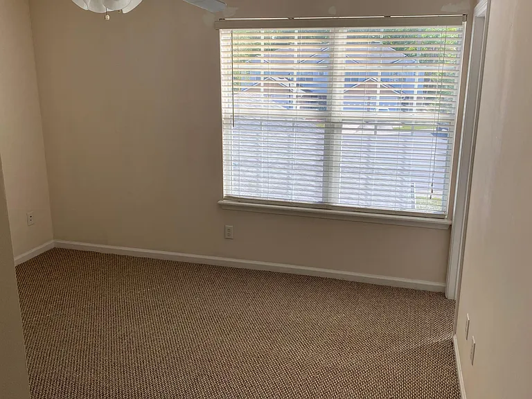 1188 Gano Ave #209 — Photo 5