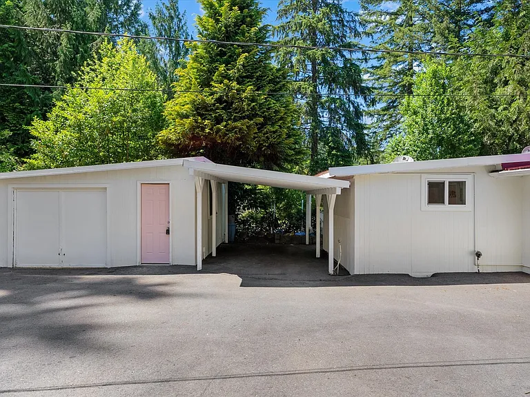 19413 Lerch Rd — Photo 41