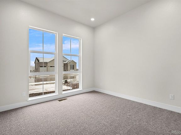 3rd image of 1295 Weller Street