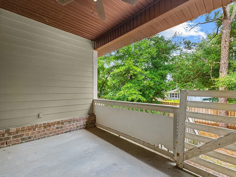 238 Benton Blvd — Photo 21