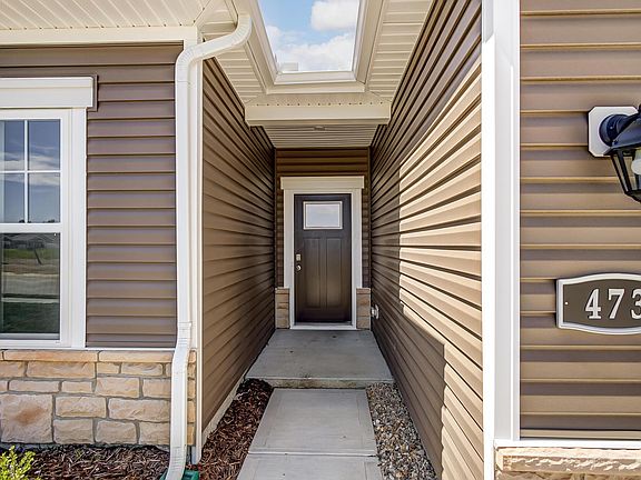 4th image of 465 Helena Dr #164A