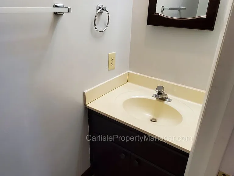 629 Hamilton St — Photo 4