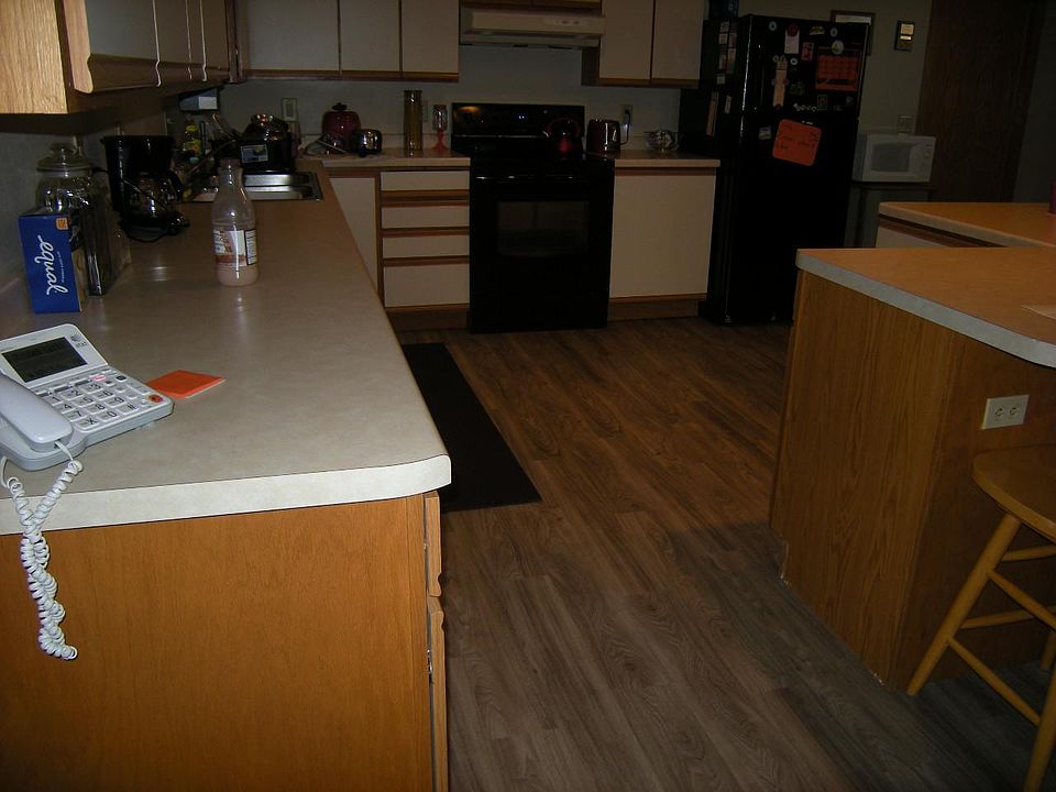 1st image of 767 E 5th St #1