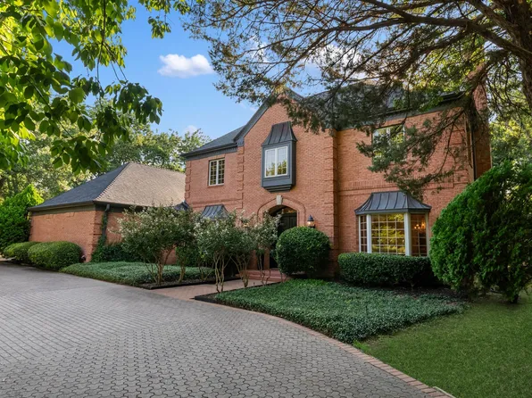 831 Creekwood Cir, Fairview, TX 75069