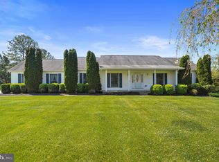 920 Cox Neck Rd, New Castle, DE 19720