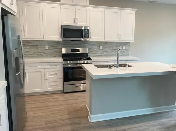 2058 Julie Dawn Pl, Escondido, CA 92026