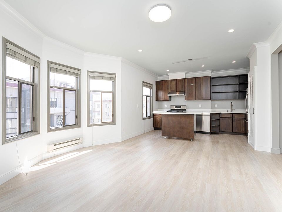 1st image of 3300 Laguna St #12