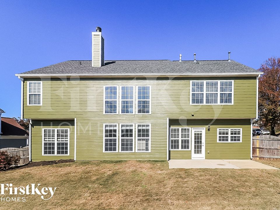 2nd image of 2633 Myrtlewood Ln NW