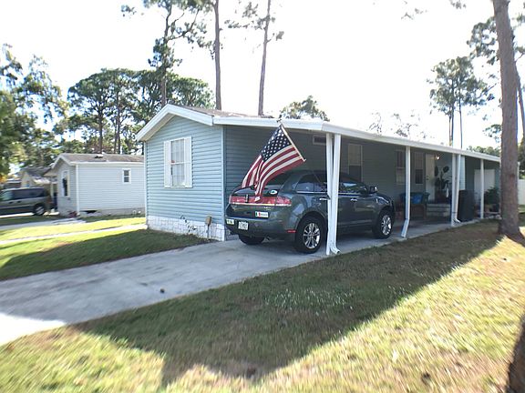 3rd image of 2585 Madrid Dr