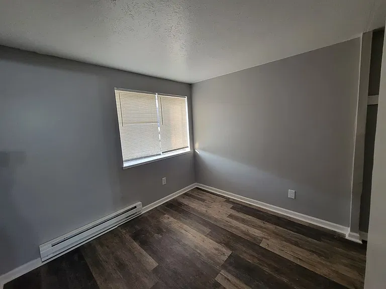 13420 Euclid Ave — Photo 99