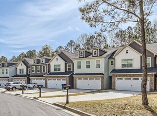 7805 Rock Rose Ln, Fairburn, GA 30213