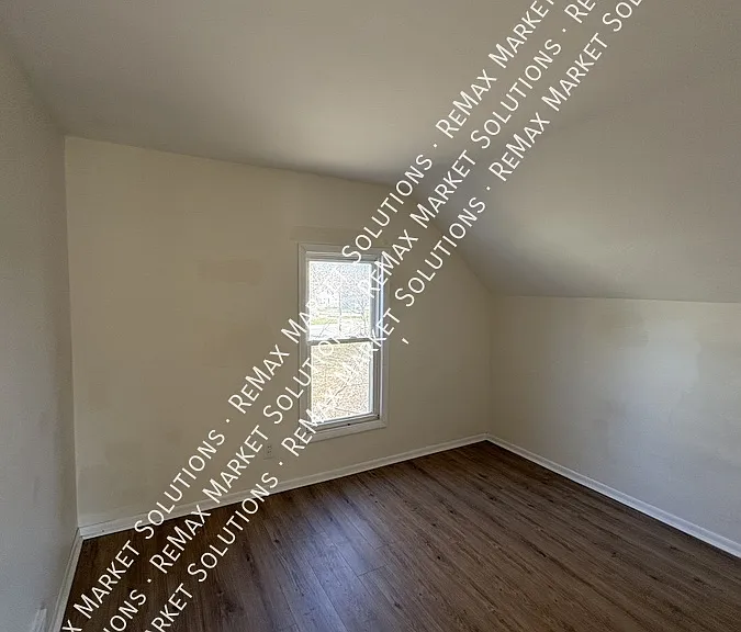 418 W 17th St #2 — Photo 8