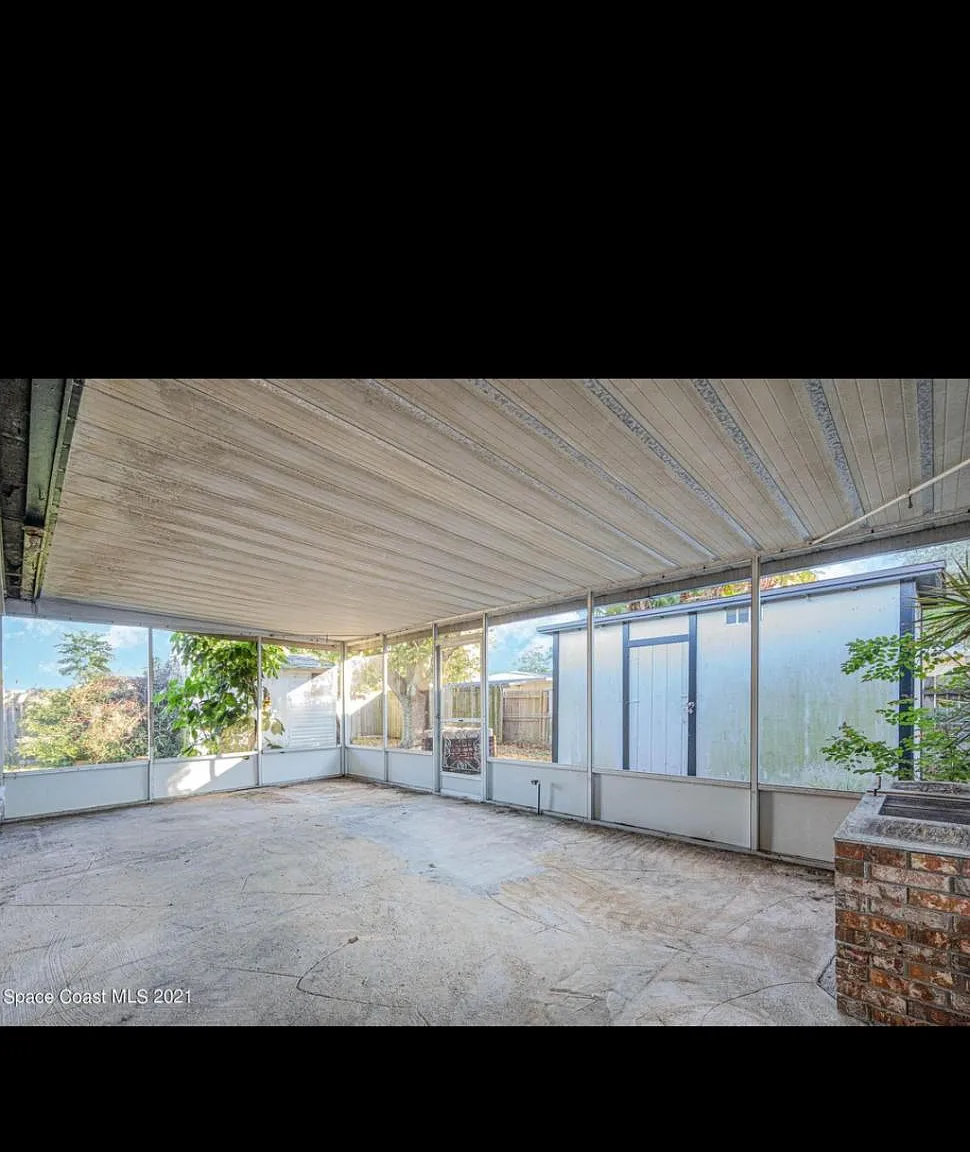 3 bed, 1452 sqft, $2,220 — Photo 3
