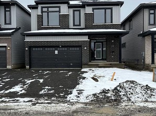 239 Beaugency St, Ottawa, ON K1W 0T2