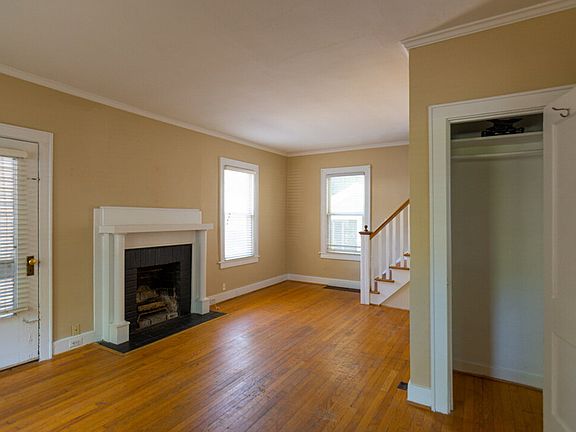 4th image of 26 Bagwell Ave