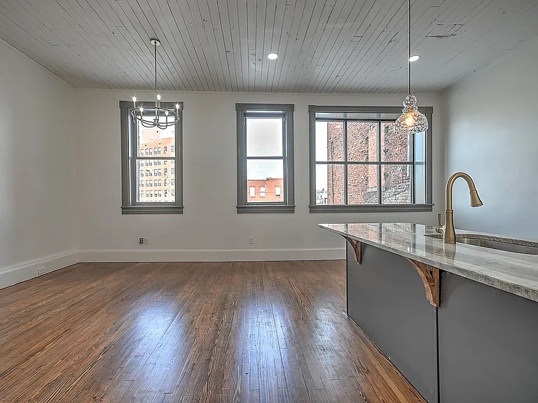 503 State St #203 — Photo 12