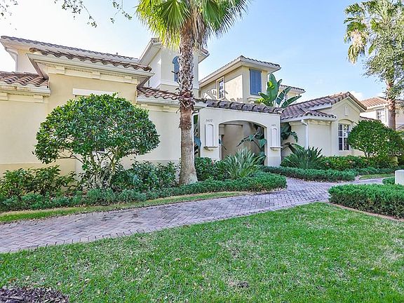 2nd image of 1437 Emerald Dunes Dr