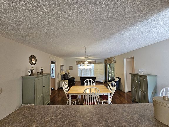 2nd image of 945 Candler Pl