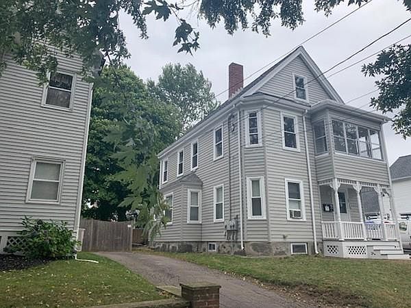 1st image of 82 W Elm Ave