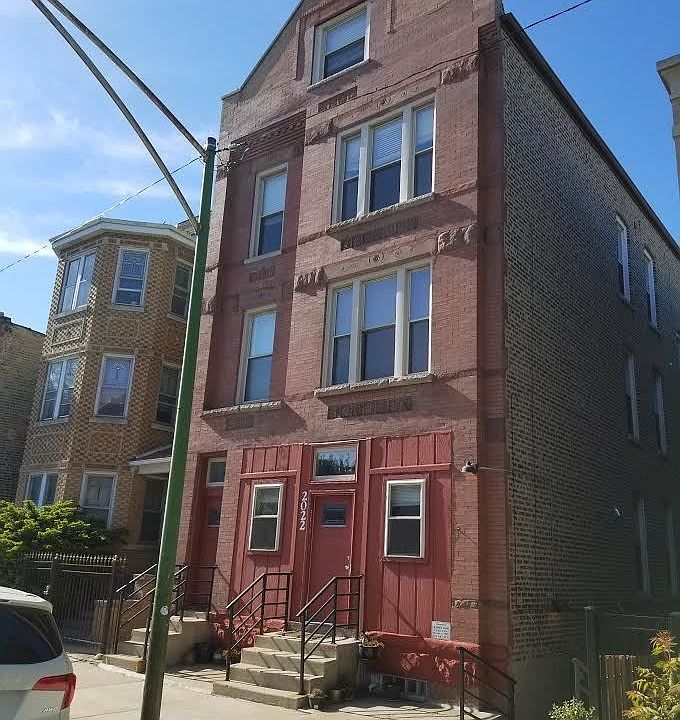 1st image of 2022 W McLean Ave APT 1F
