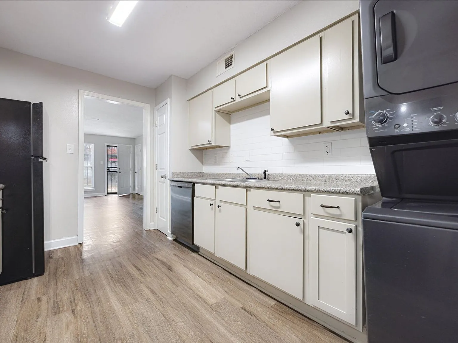 Getwell Pointe Apartments — Photo 4