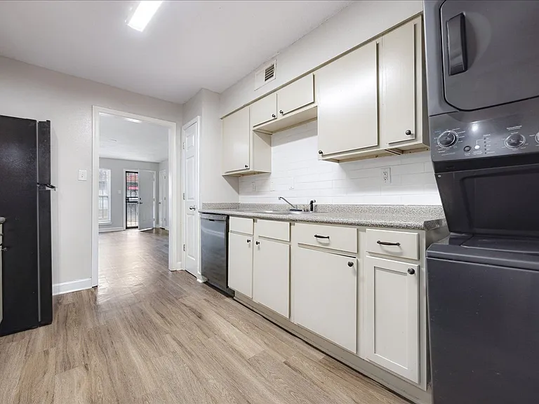 Getwell Pointe Apartments — Photo 4