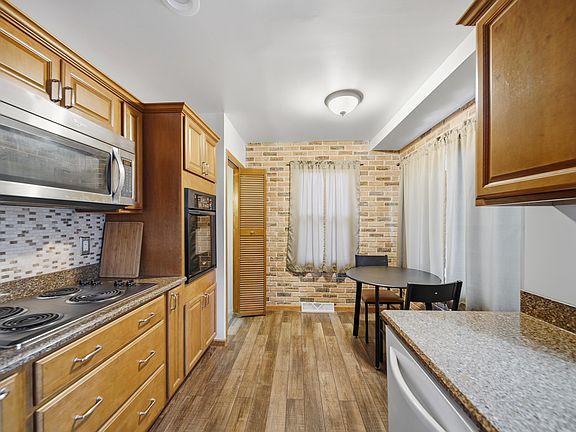 5th image of 838 N Dement Ave