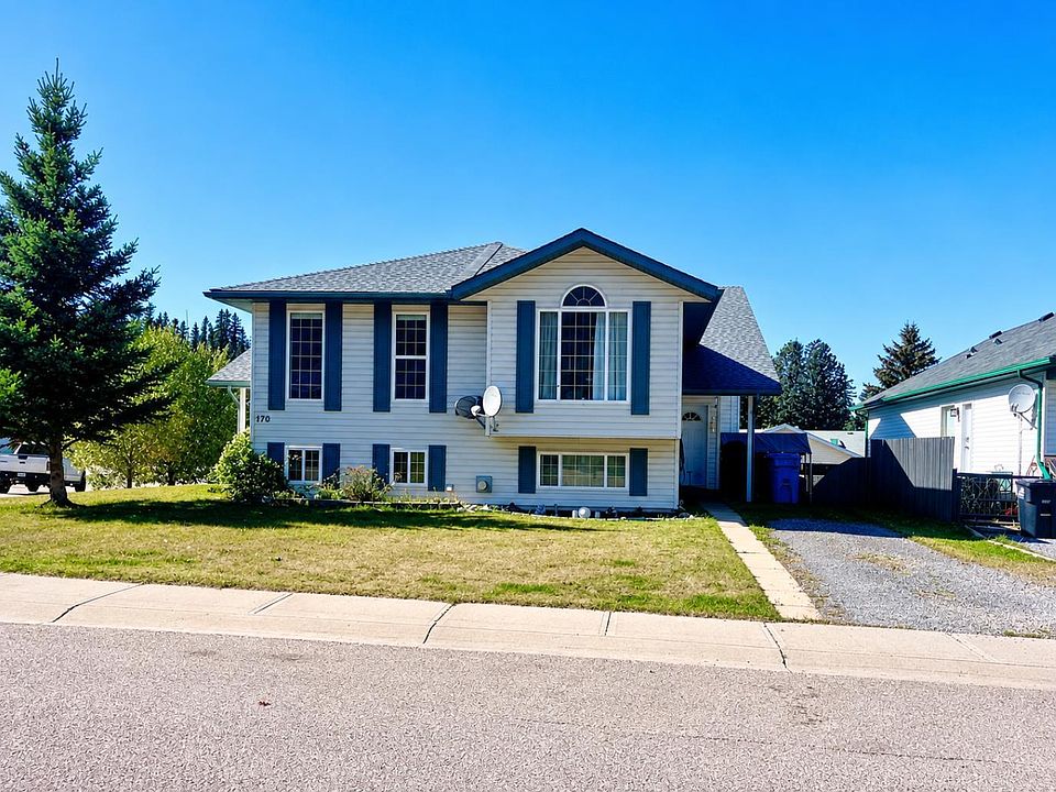 1st image of 168 Sitar Cres