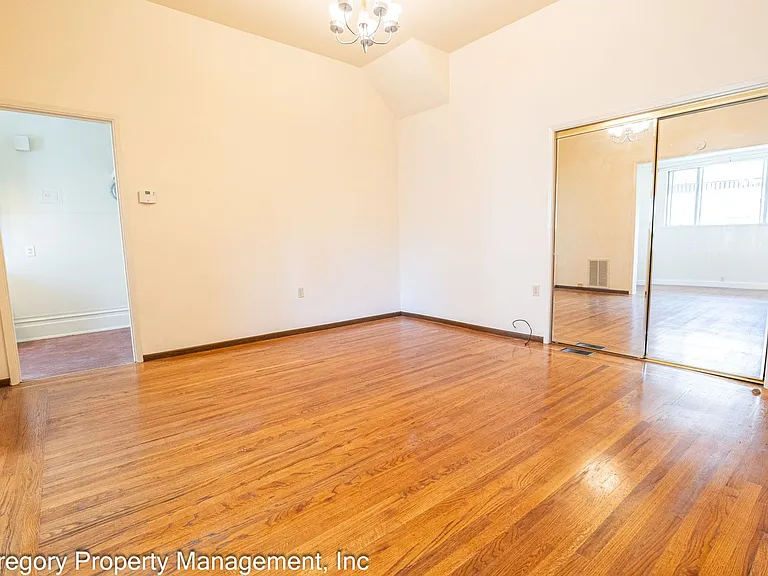 1210 Paru St. — Photo 2