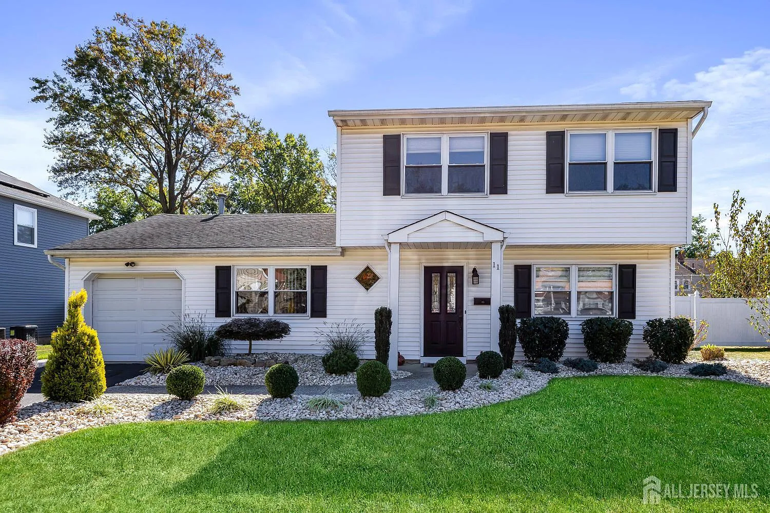 11 Marie Ln photo 1