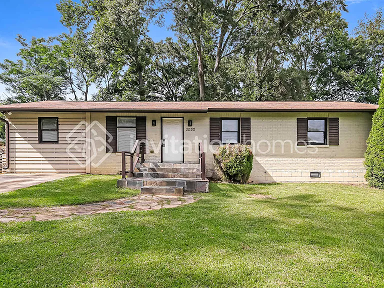 2020 Rodeo Ct SE — Photo 1