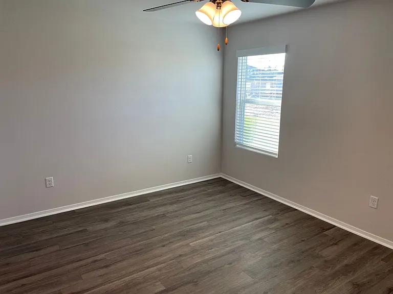 3300 E Jace St — Photo 7