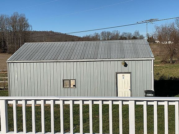 4th image of 10066 Highway 60