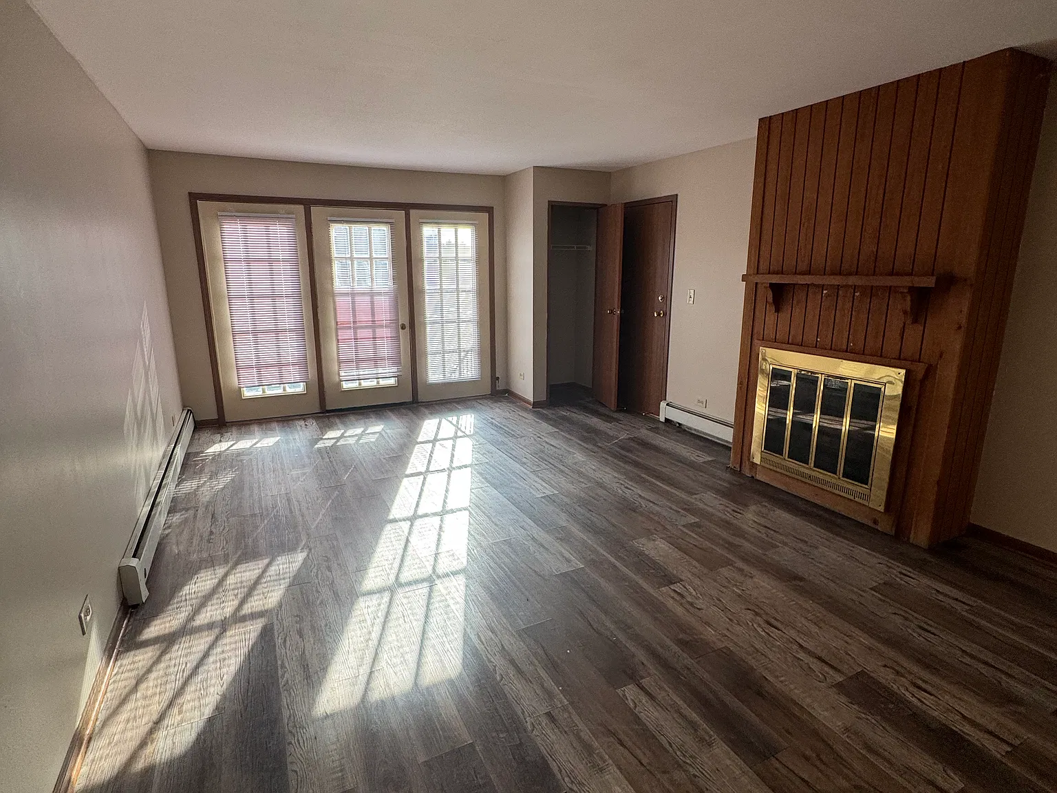 2 bed, 980 sqft, $1,700 — Photo 3