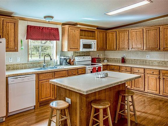 5th image of 36610 Ramblewood Ln