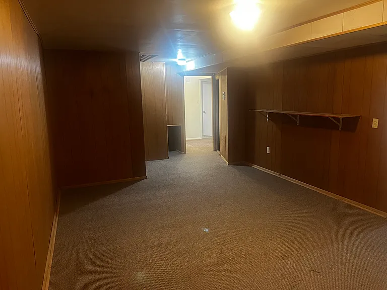 4895 Golden Ct — Photo 37