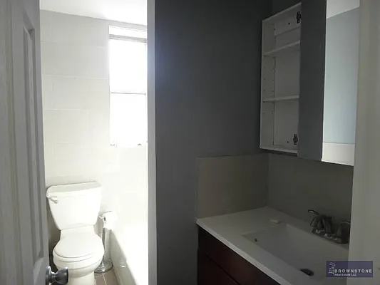 Rented by Brownstone Real Estate | media 17