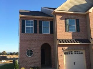 1461 Tarpan Ln, Allentown, PA 18104