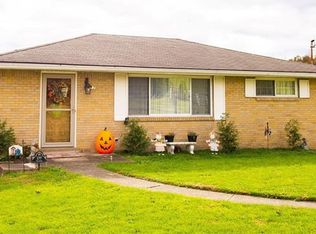 Orr Ave, Apollo, PA 15613