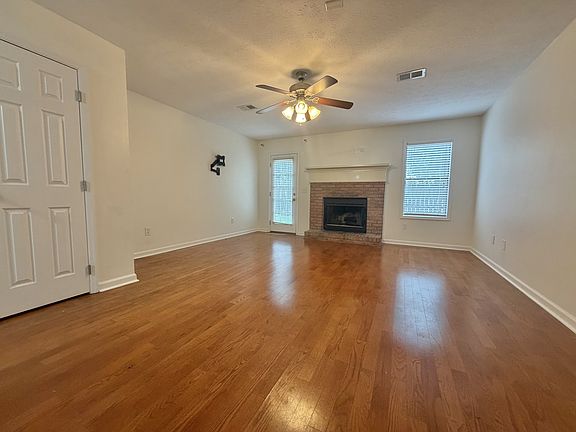 4th image of 111 S Ross St APT 7